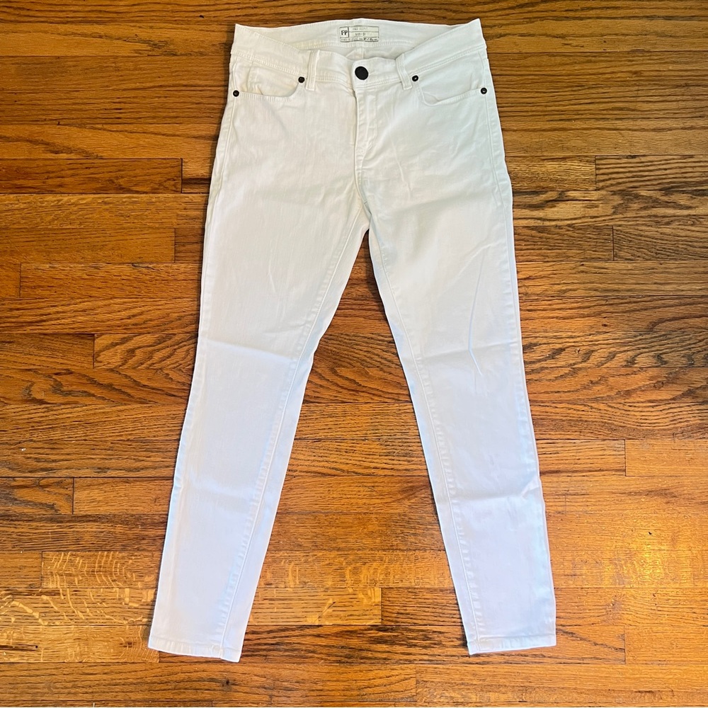 Free People White Low Rise Skinny Jeans 27
